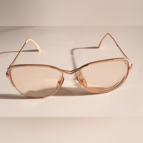 Vintage YSL Yves Saint Laurent Women's Goldtone Frames Eyeglasses Sunglasses - Picture 6 of 12
